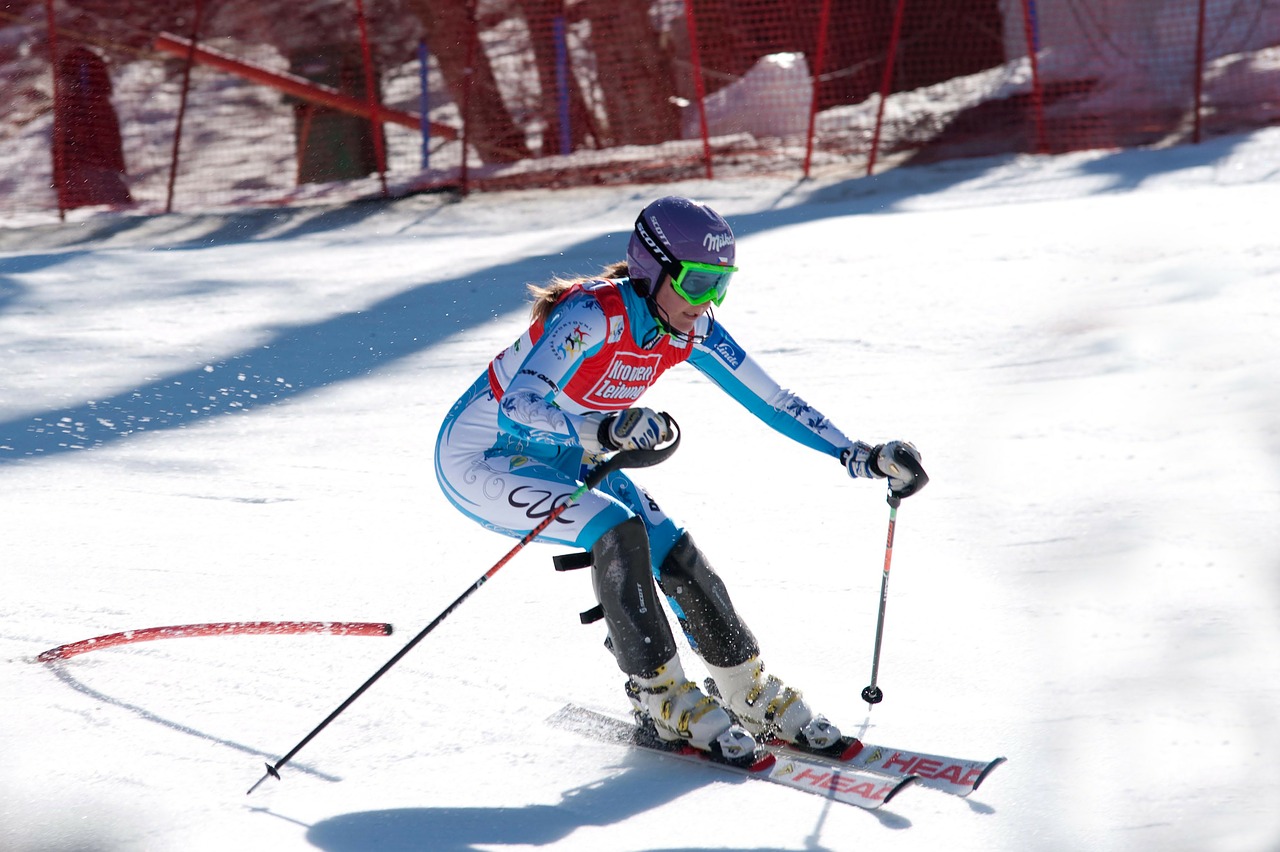 スキーで後傾ポジションになる原因は 骨盤 お尻 上体 スネ 269 スキー業界唯一 オフトレから雪上までを完全マンツーマンサポート